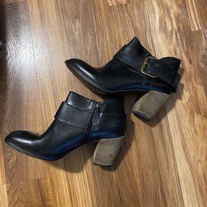 Steven by Steve Madden black leather buckle booties